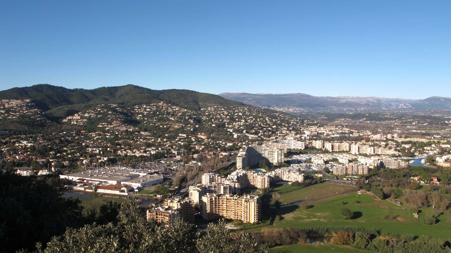 Couvreur à Mandelieu-la-Napoule, Alpes-Maritimes (06)