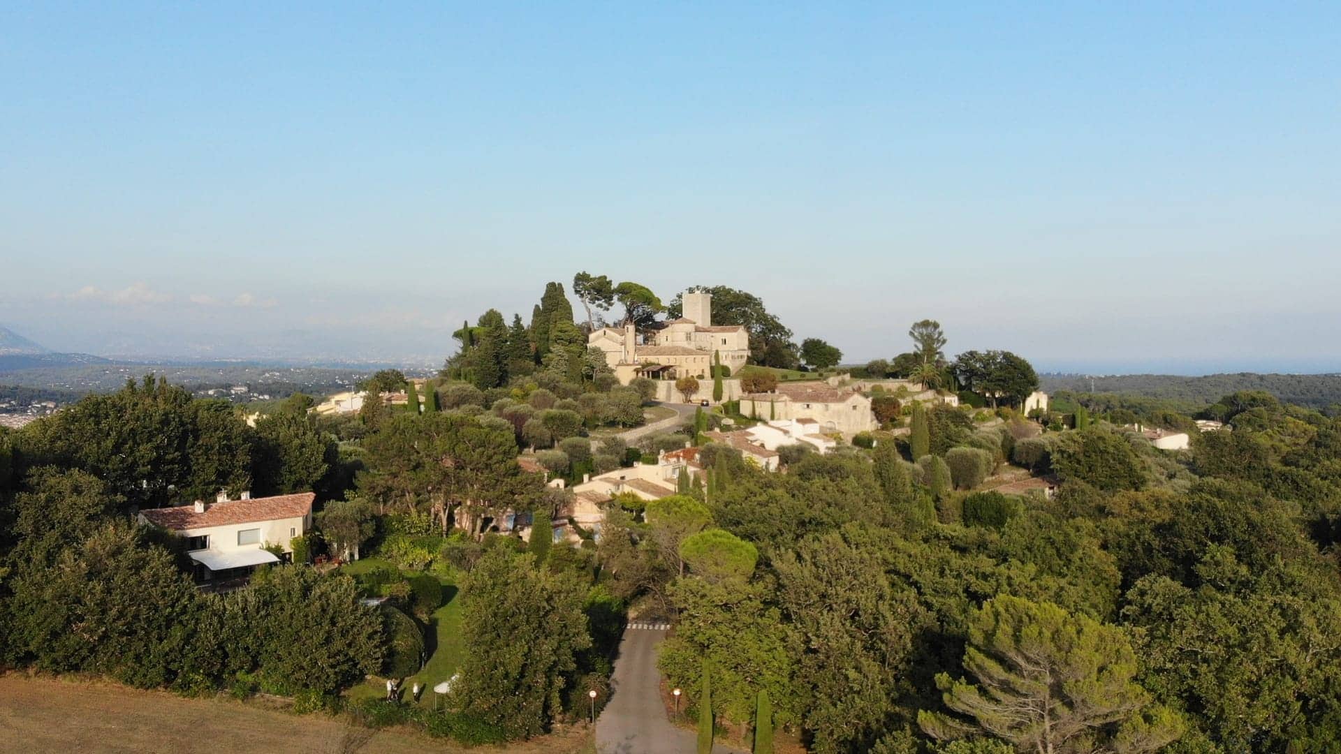 Couvreur à Mouans-Sartoux, Alpes-Maritimes (06)