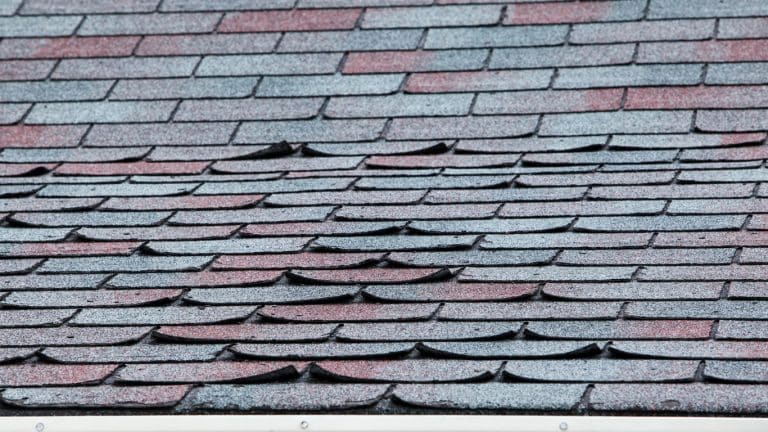 Quand rénover une toiture